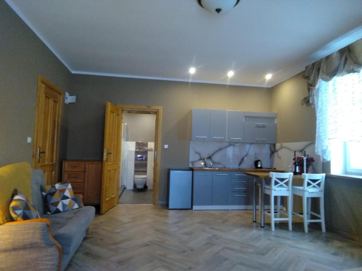 Sunny Bear Bed & Breakfast Jelenia Góra Exterior foto